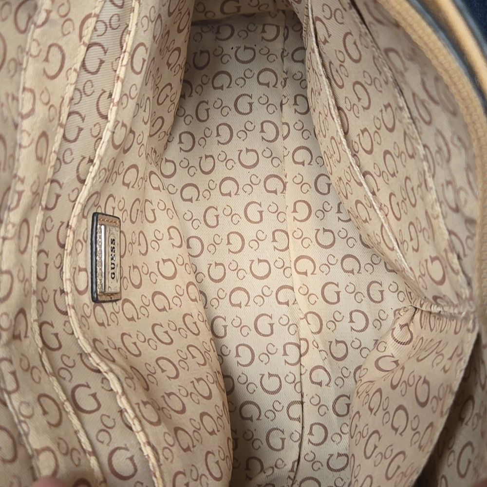 GUESS Beige and Brown Shoulder Bag - Picture 2 of 5